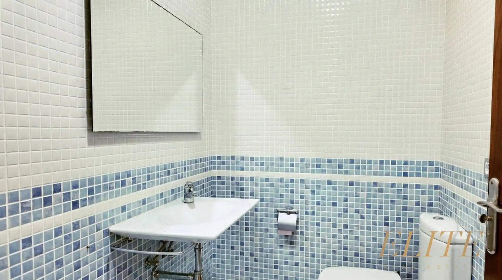 Baño de Casa adosada en venta en Santa Lucía de Tirajana con Aire acondicionado y Terraza