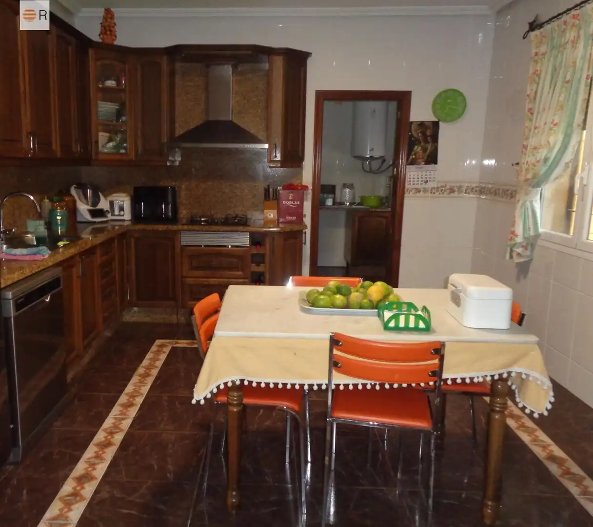 Cocina de Casa o chalet en venta en Córdoba con Aire acondicionado, Jardín privado y Trastero