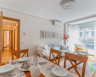 Bedroom of Flat to rent in  Madrid Capital  with Air Conditioner, Heating and Furnished