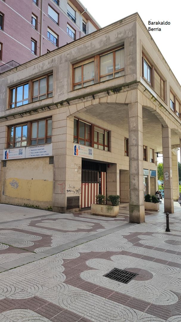 Vista exterior de Oficina de lloguer en Barakaldo 