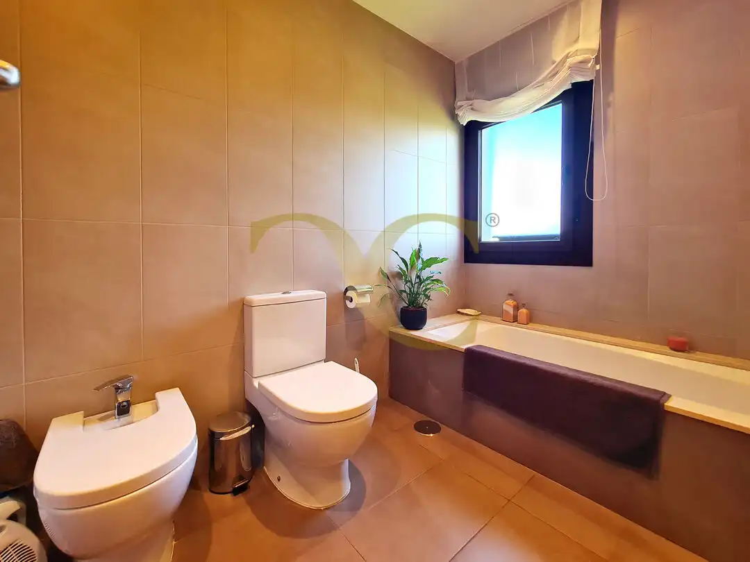 Baño de Casa o chalet en venta en Siero con Calefacción, Terraza y Trastero
