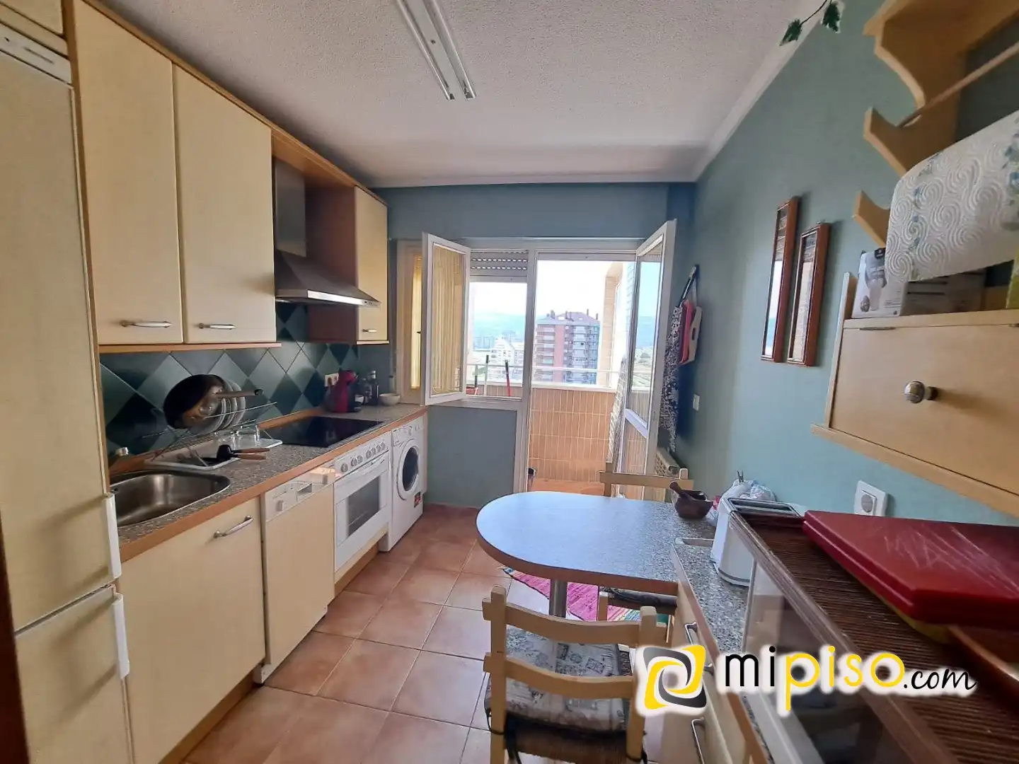 Kitchen of Flat for rent in Laredo  with Terrace and Furnished