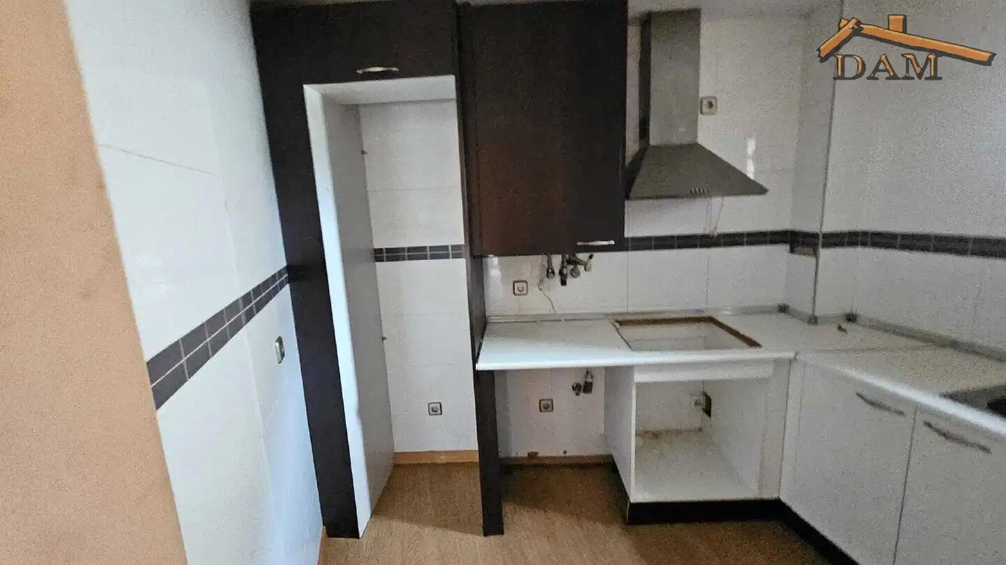 Cocina de Piso en venta en Santa Olalla