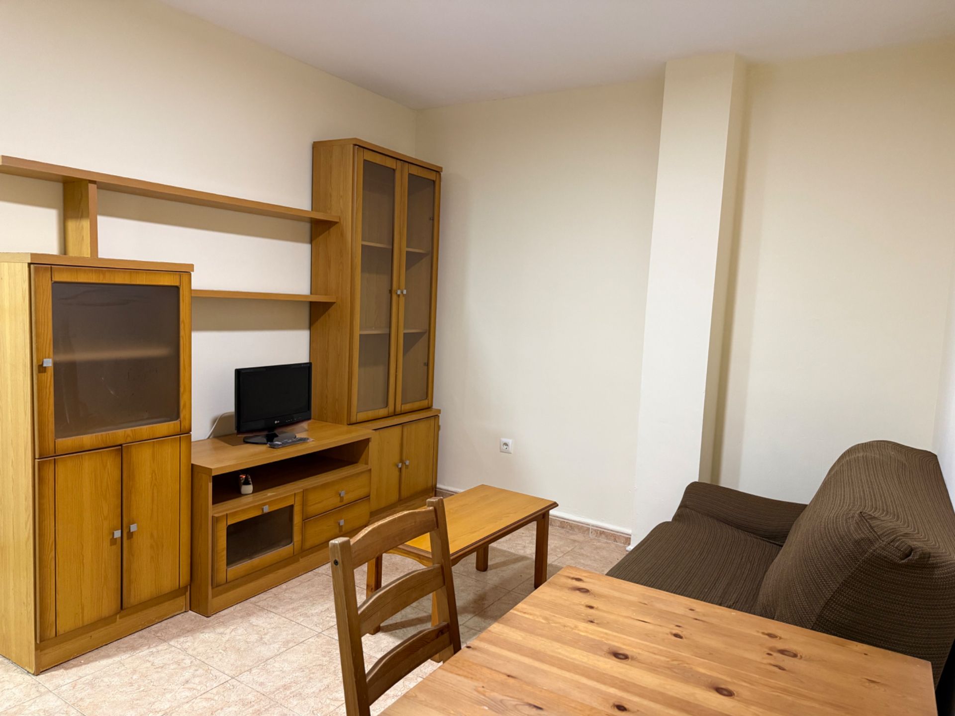 Living room of Apartments for rent in La Línea de la Concepción  with Furnished, Washing machine and Microwave