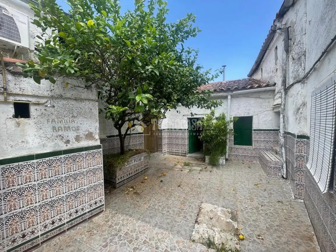 Außenansicht von Haus oder Chalet zum Verkauf in Villamesías