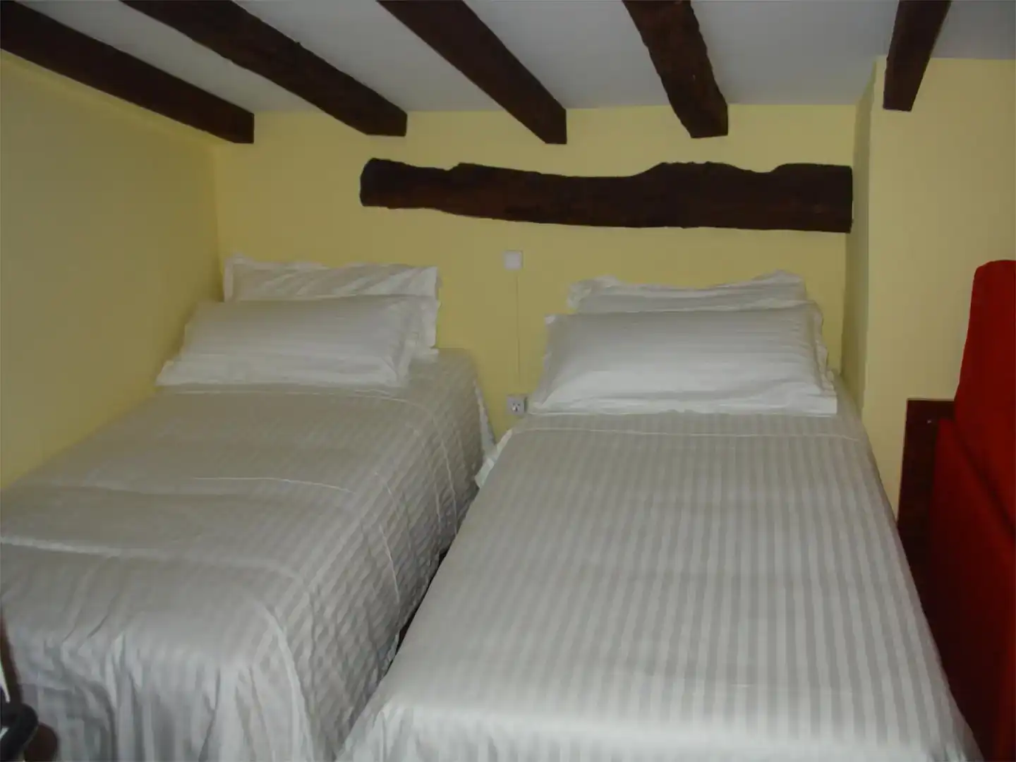 Dormitori de Dúplex en venda en Santillana del Mar amb Balcó