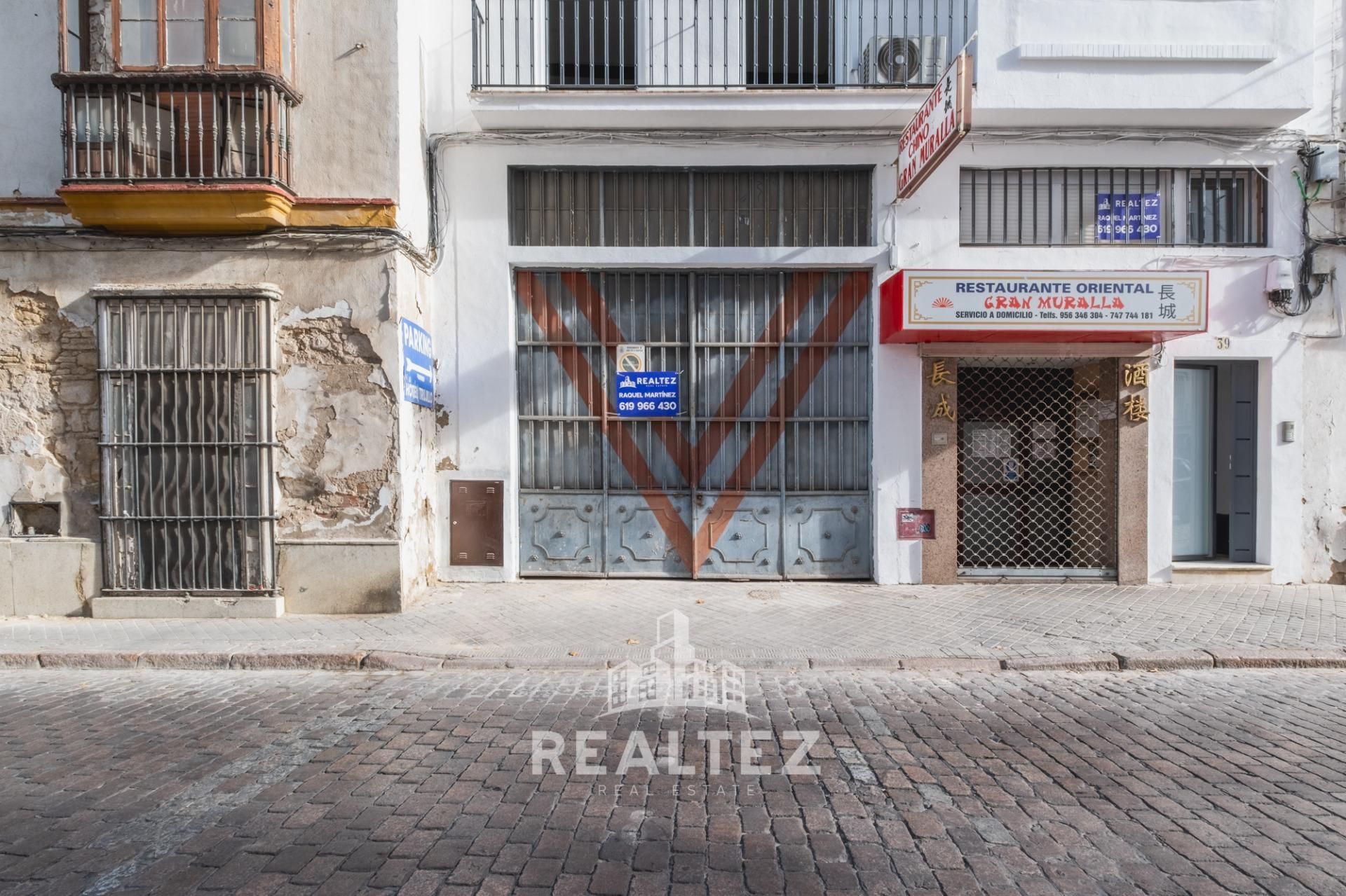 Vista exterior de Local en venta en Jerez de la Frontera