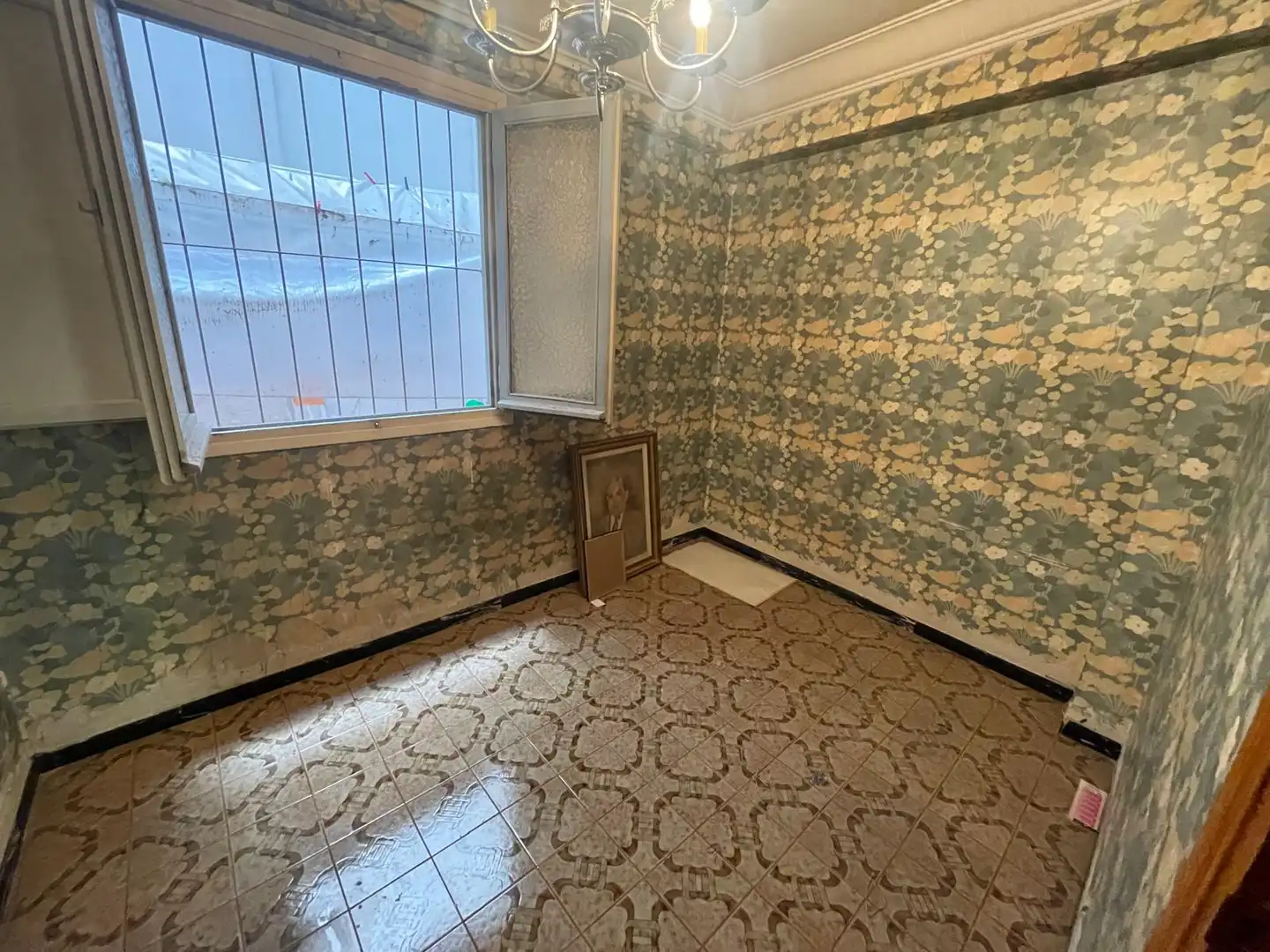 Piso en venta en Zaragoza con Calefacción y Balcón