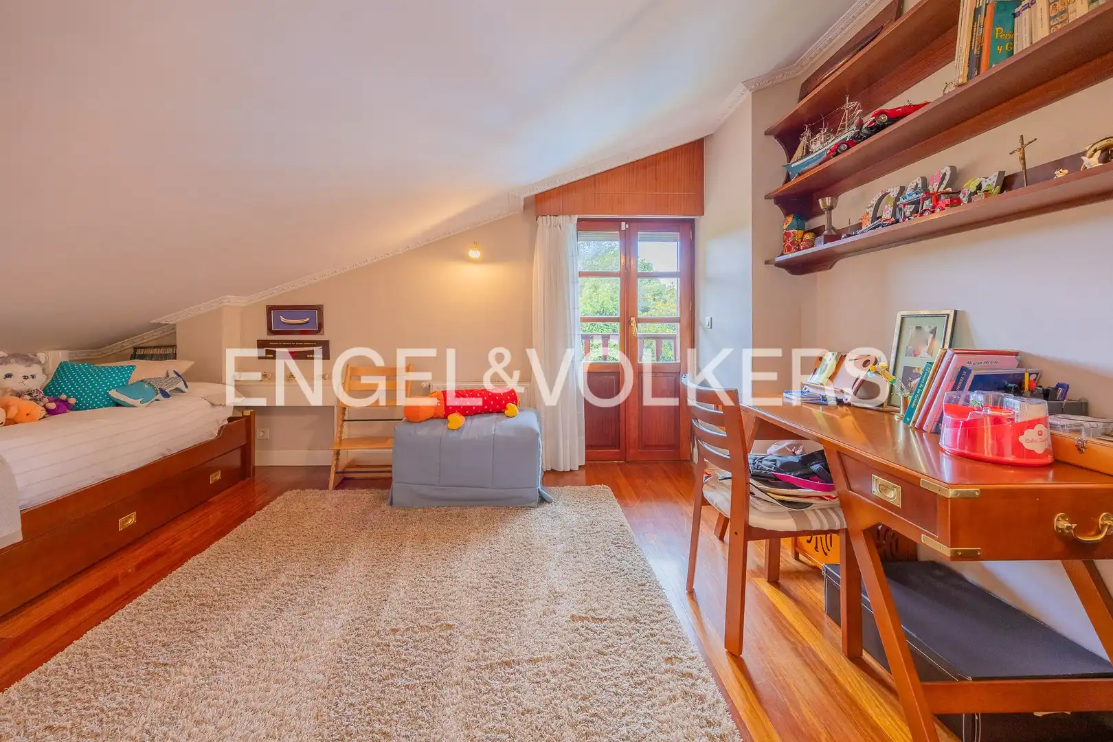 Sala de estar de Casa o chalet en venta en Loiu con Calefacción, Jardín privado y Trastero