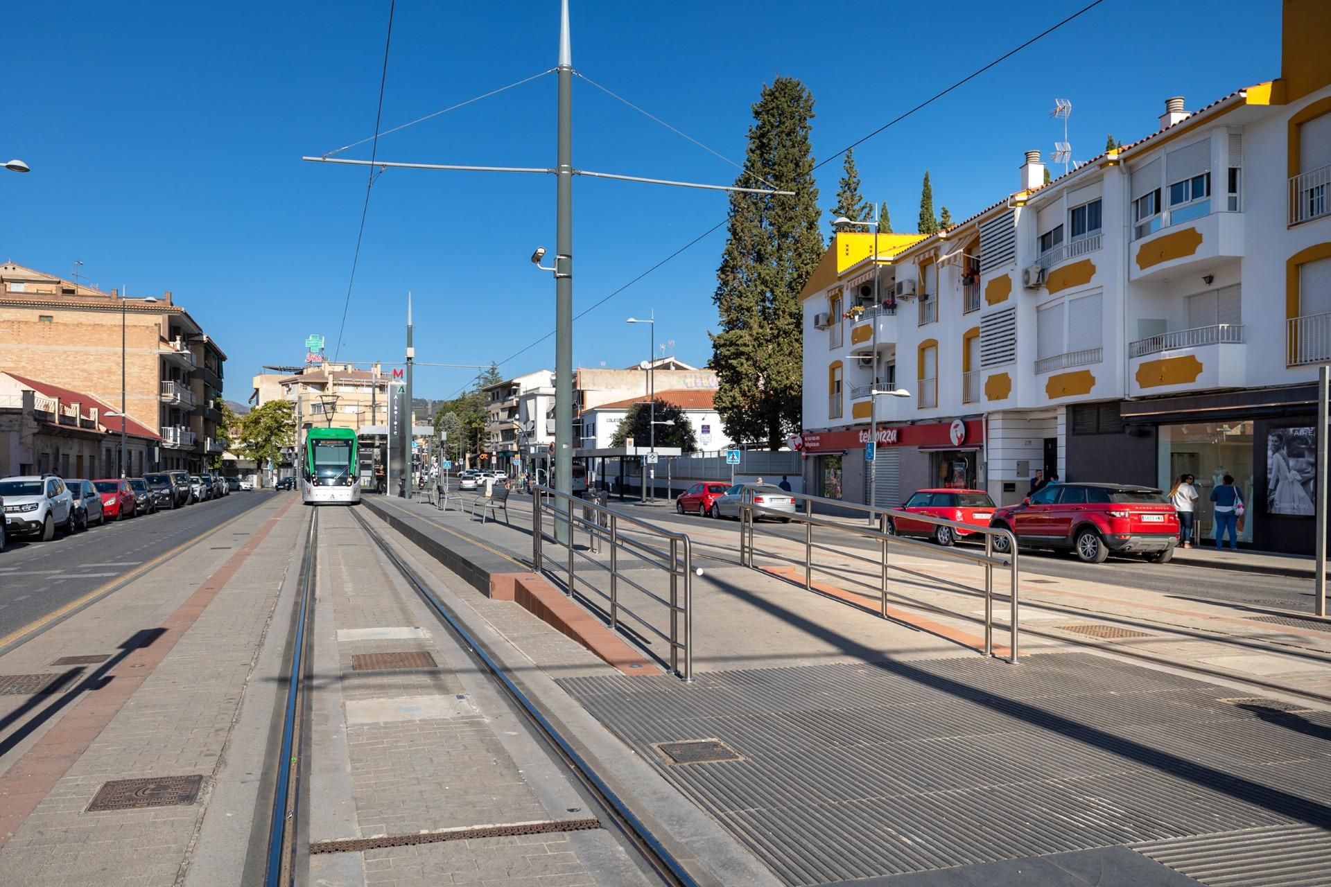 Exterior view of Planta baja for sale in Albolote  with Air Conditioner, Heating and Balcony