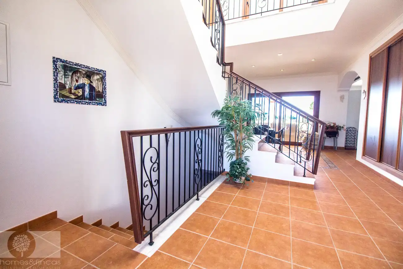 Chalet con piscina en venta en Calle López de Ayala, imagen 9