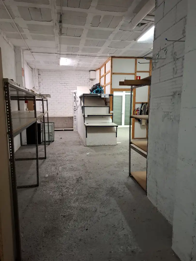 Local comercial en venda a Carrer Andorra, imagen 8