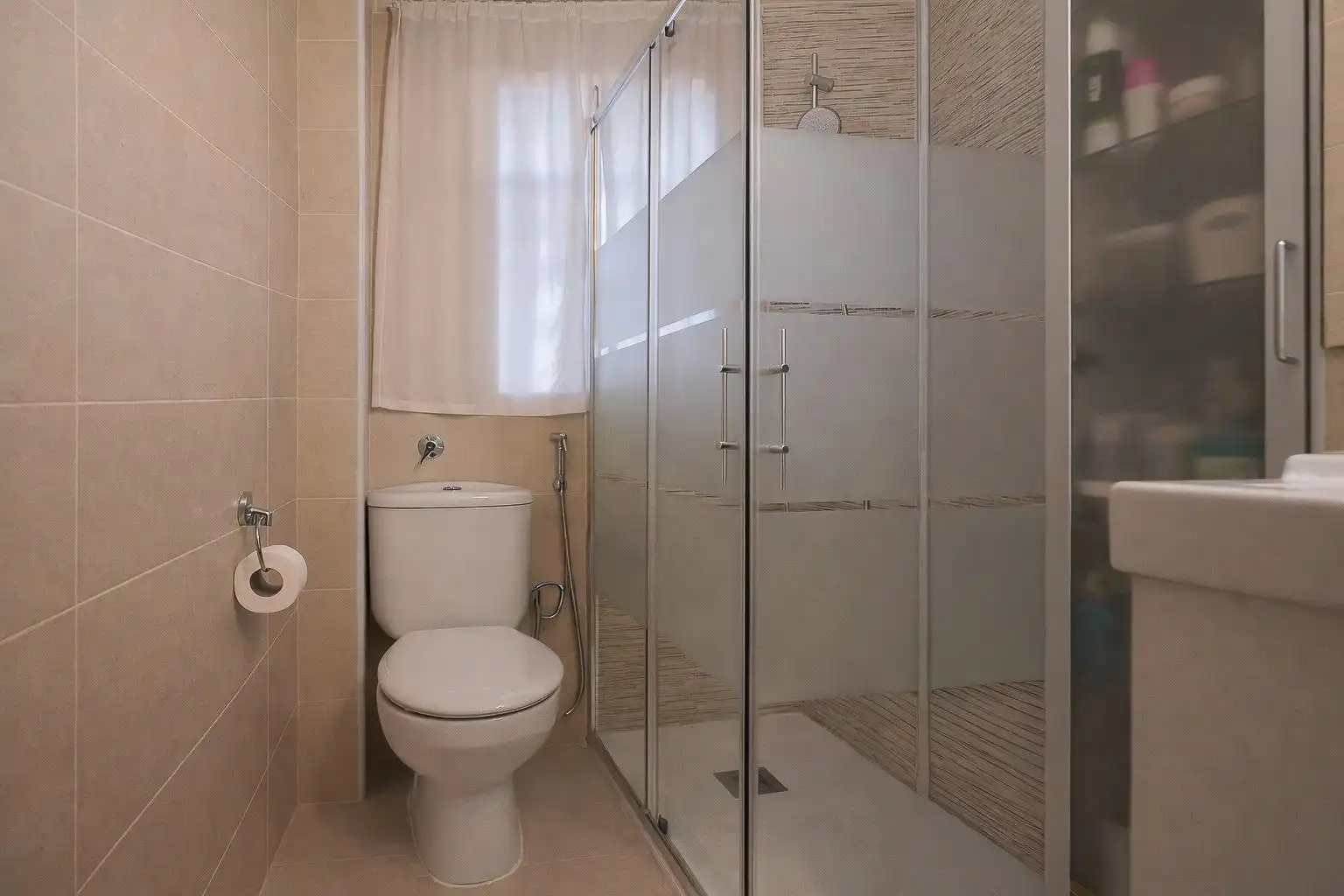 Baño de Piso en venta en Salou con Terraza y Balcón