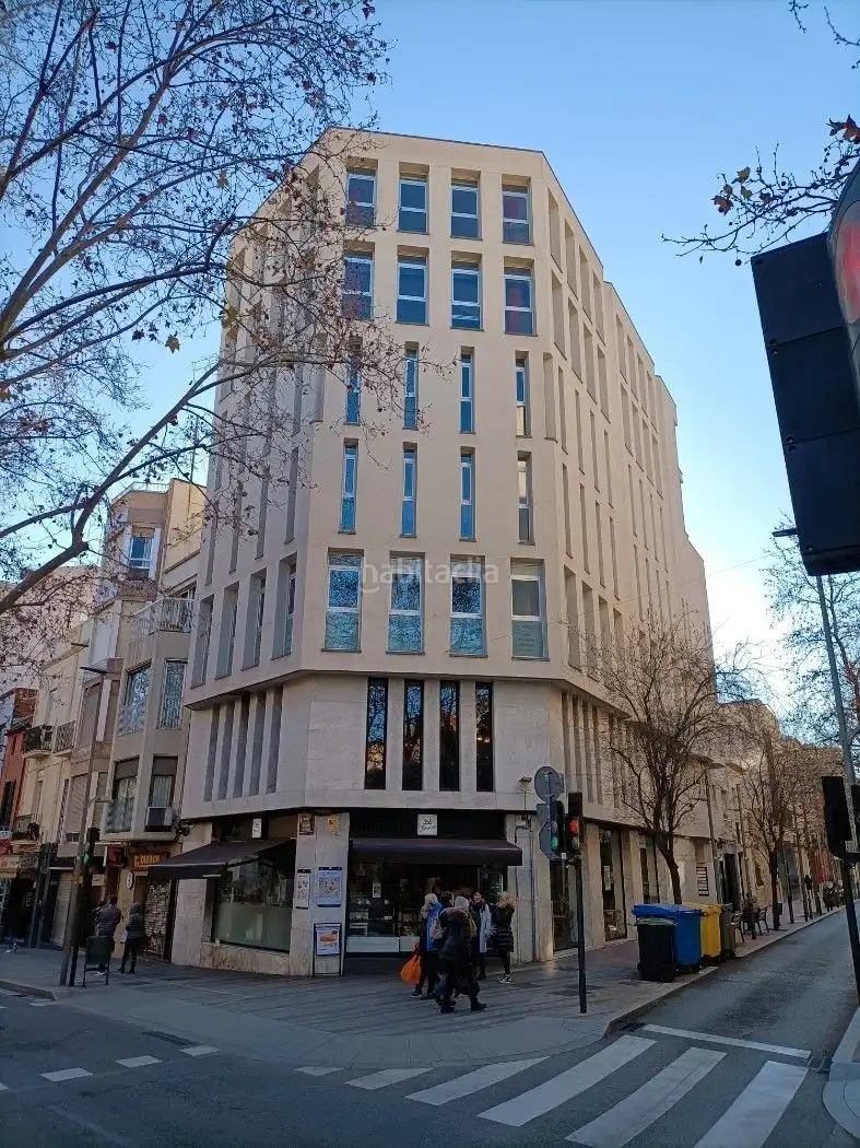 Büro mit Aufzug zum Verkauf in Rambla d'Ègara 233