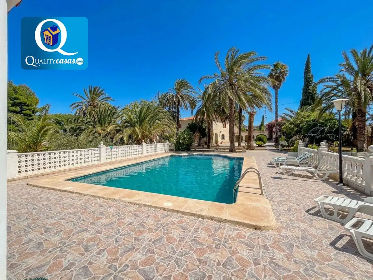 Xalet amb piscina en venda a San Crispín - Huerta Nueva-Estación, imagen 3