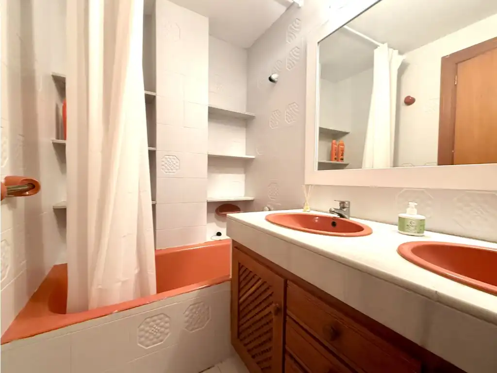Apartament de lloguer a Avenida Ferrandis Salvador, Heliópolis