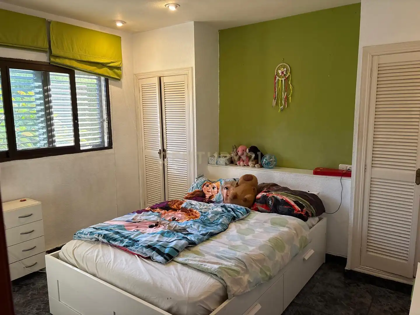 Habitación de Casa o chalet en venta en Chiva con Jardín privado