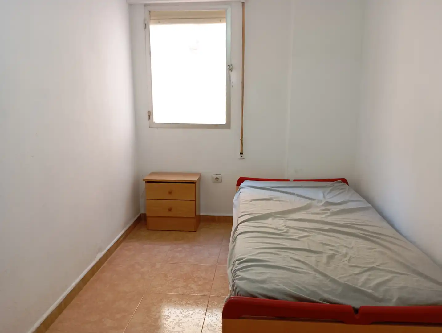 Habitación de Piso en venta en Málaga con Amueblado, Horno y Lavadora