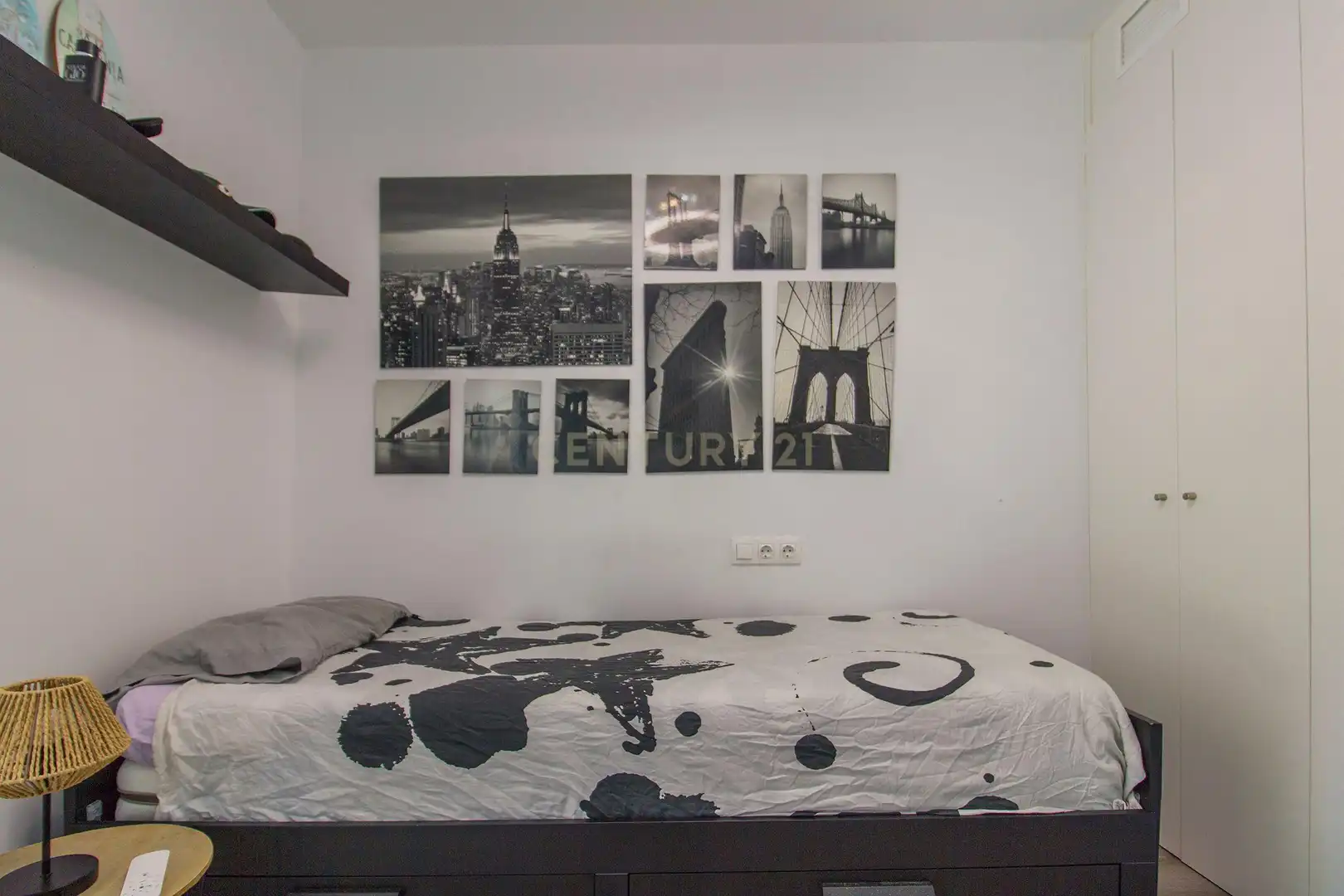 Habitación de Apartamento de alquiler en Calpe / Calp con Aire acondicionado, Jardín privado y Amueblado