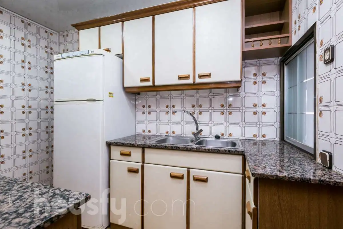 Flat for sale in Carrer Juan Ramon Jiménez, Canyelles