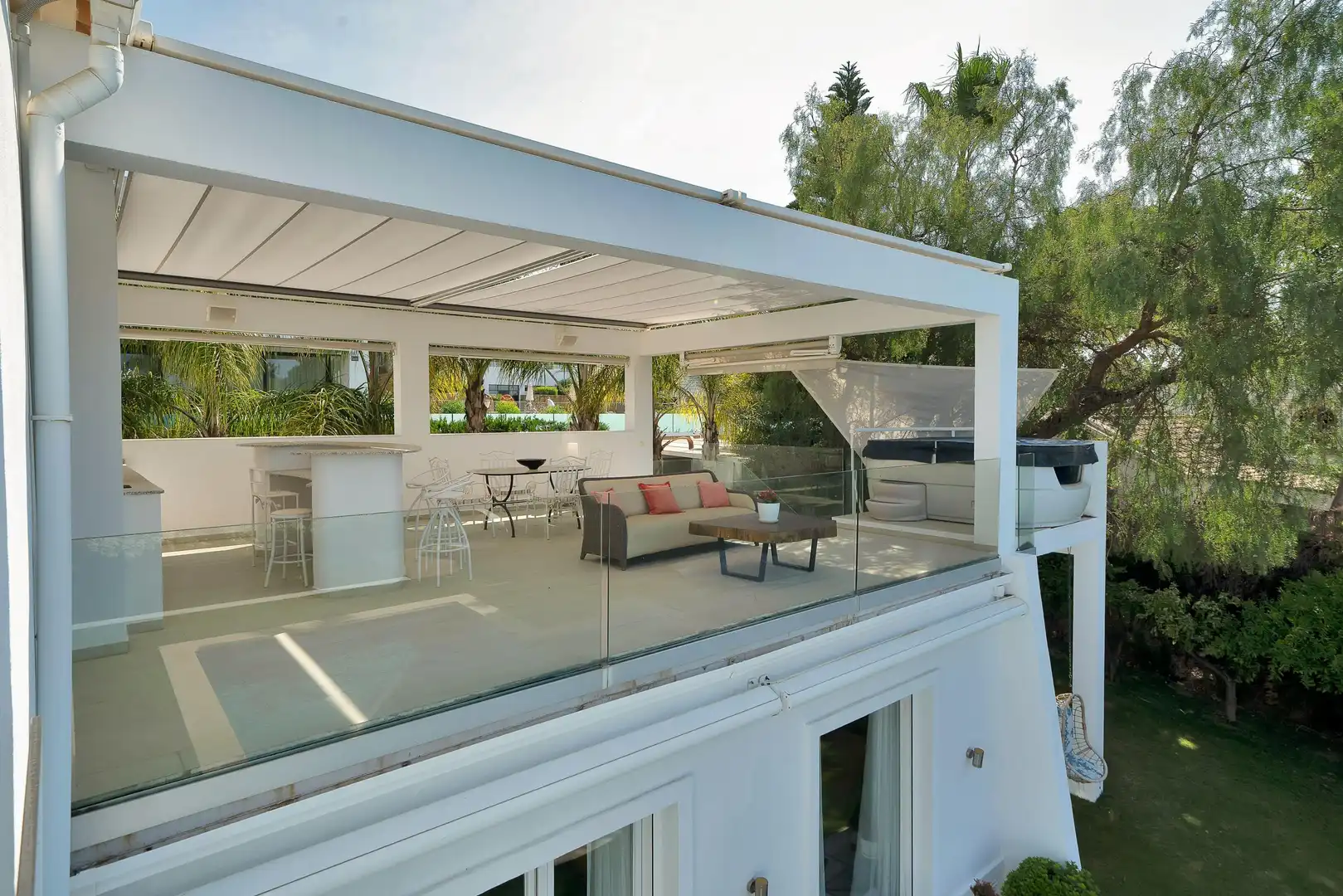 Terraza de Casa o chalet en venta en Marbella con Calefacción, Jardín privado y Terraza