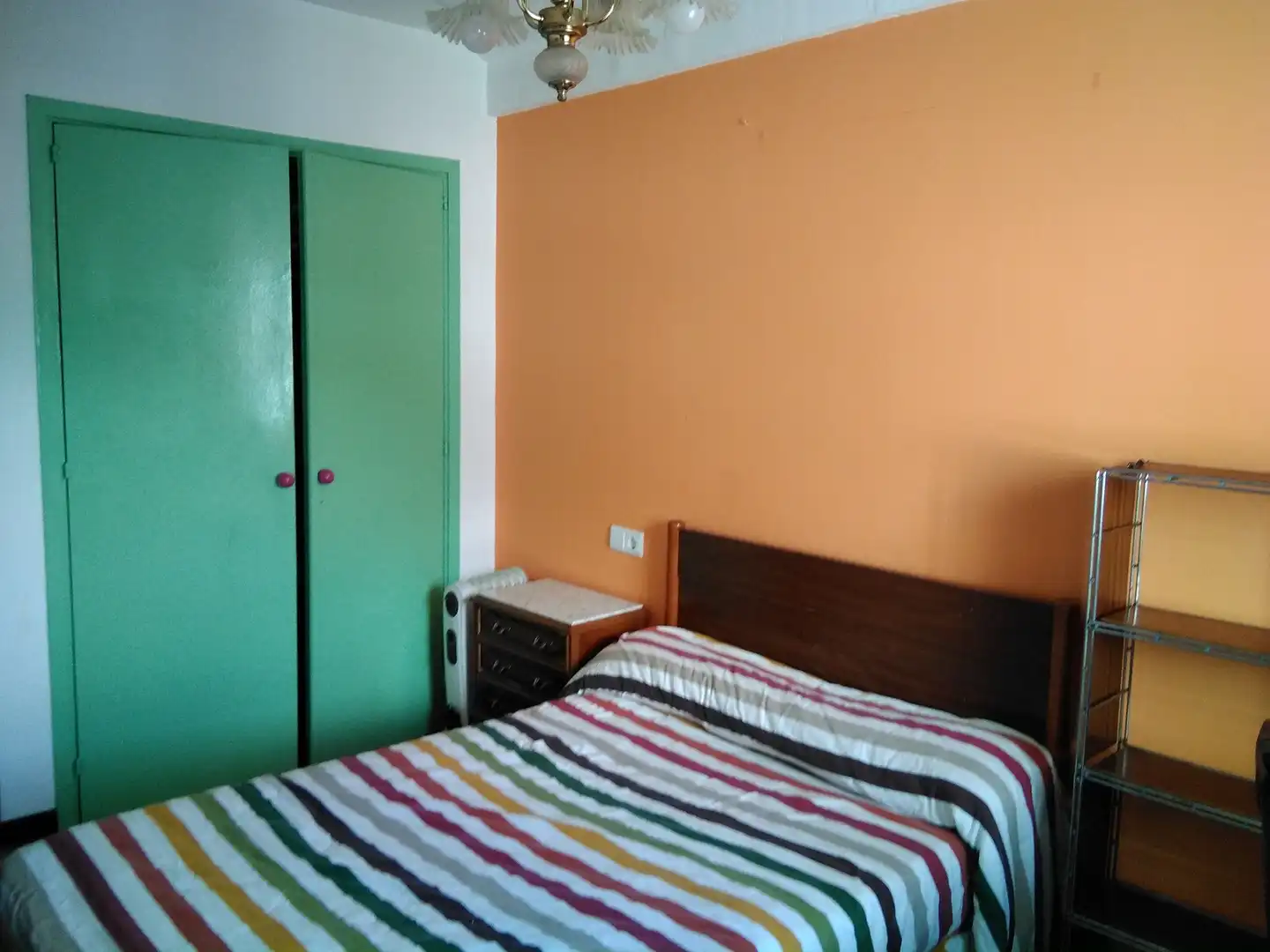 Habitación de Piso en venta en Santiago de Compostela  con Trastero y Balcón