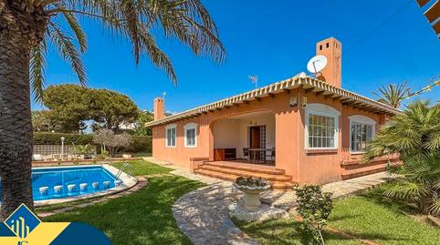 Photo 3 of Flat for sale in Cabo Roig, Orihuela