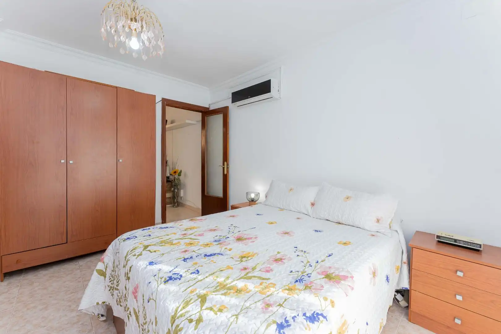 Dormitori de Casa o xalet en venda en Viladecans amb Aire condicionat, Calefacció i Jardí privat