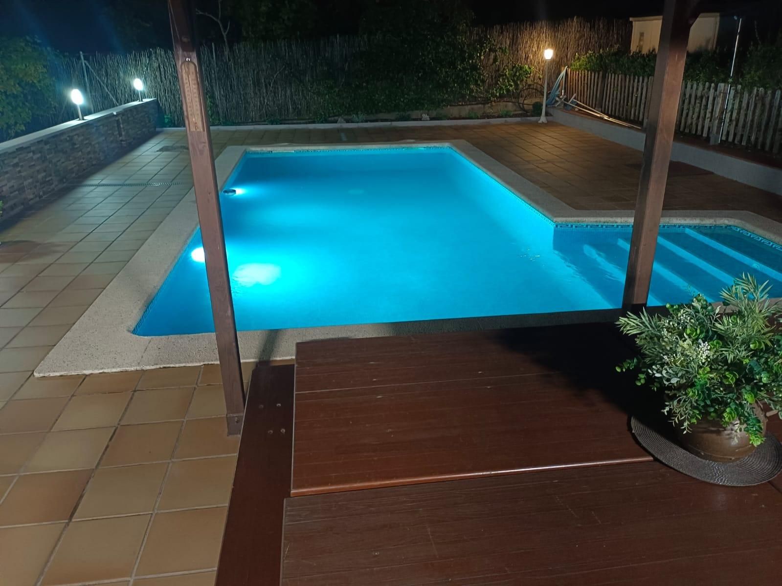 Swimming pool of House or chalet for sale in Avinyonet del Penedès  with Air Conditioner, Heating and Private garden