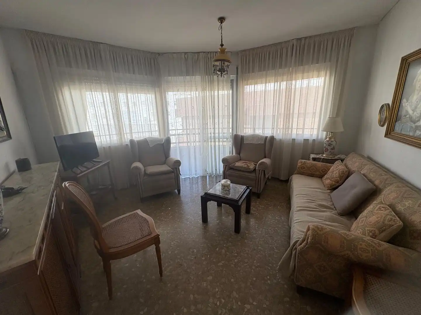 Appartamento con ascensore in vendita a Centro
