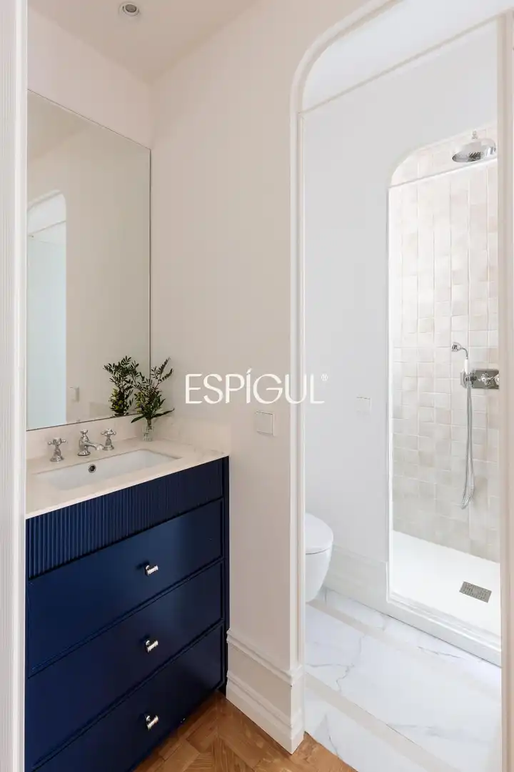 Baño de Piso en venta en Madrid con Aire acondicionado, Calefacción y Terraza