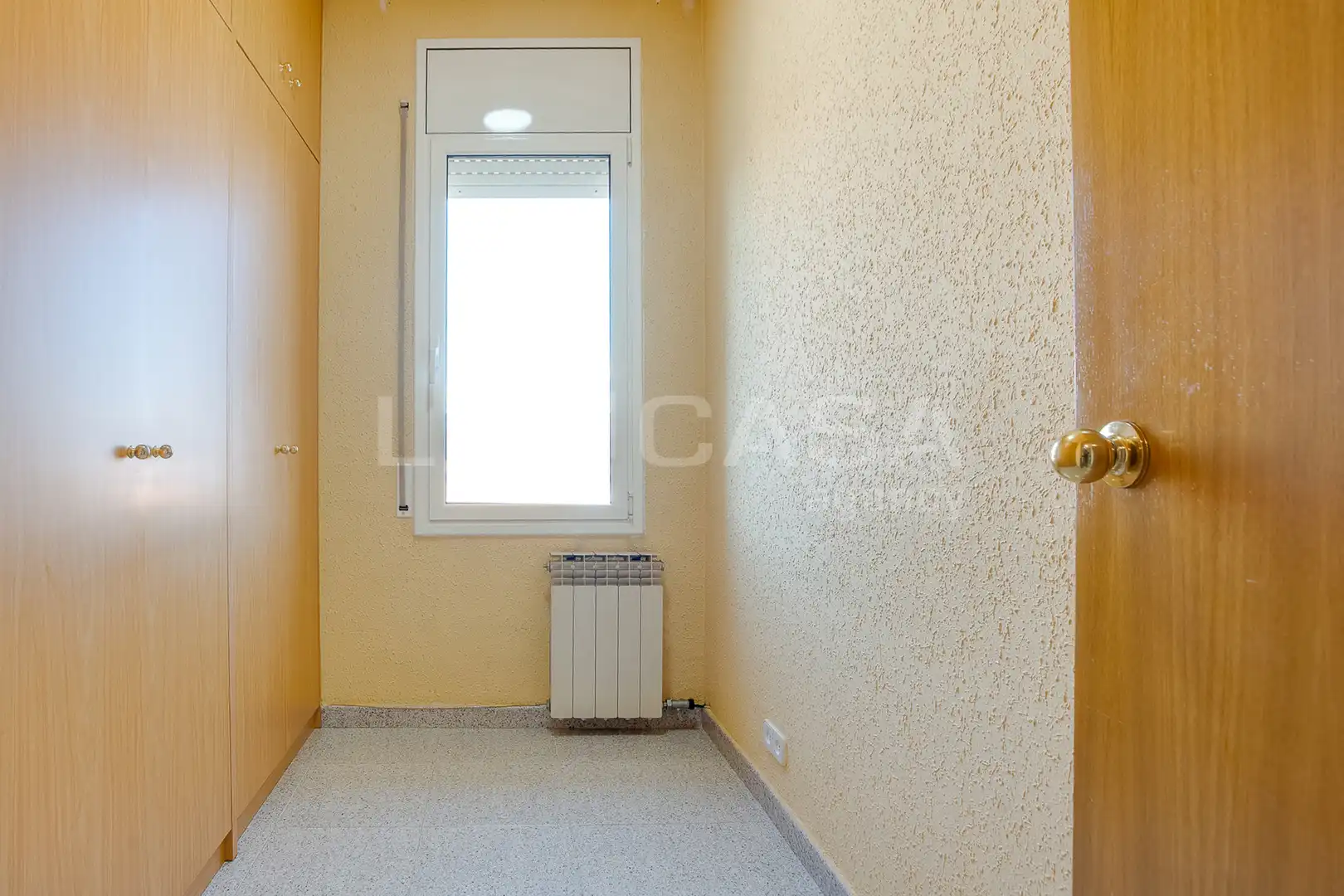 Piso en venta en Barcelona con Calefacción y Balcón