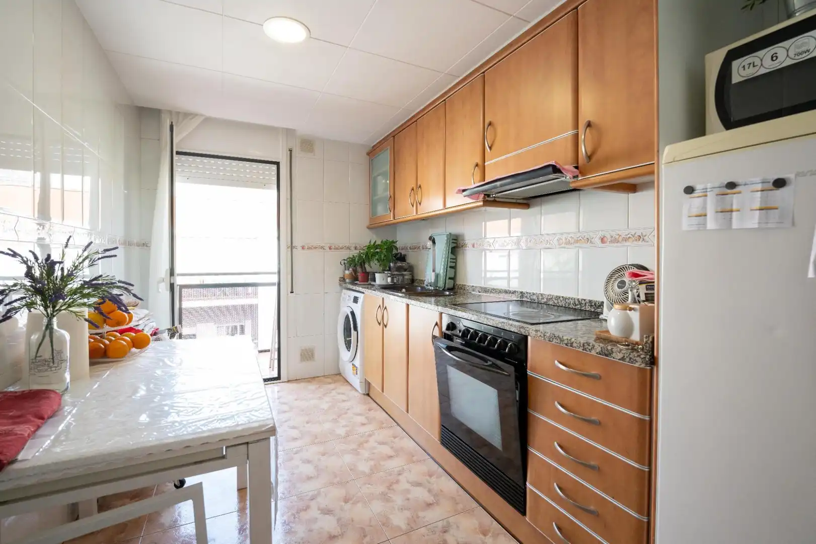 Cocina de Dúplex en venta en Mataró con Calefacción, Terraza y Balcón