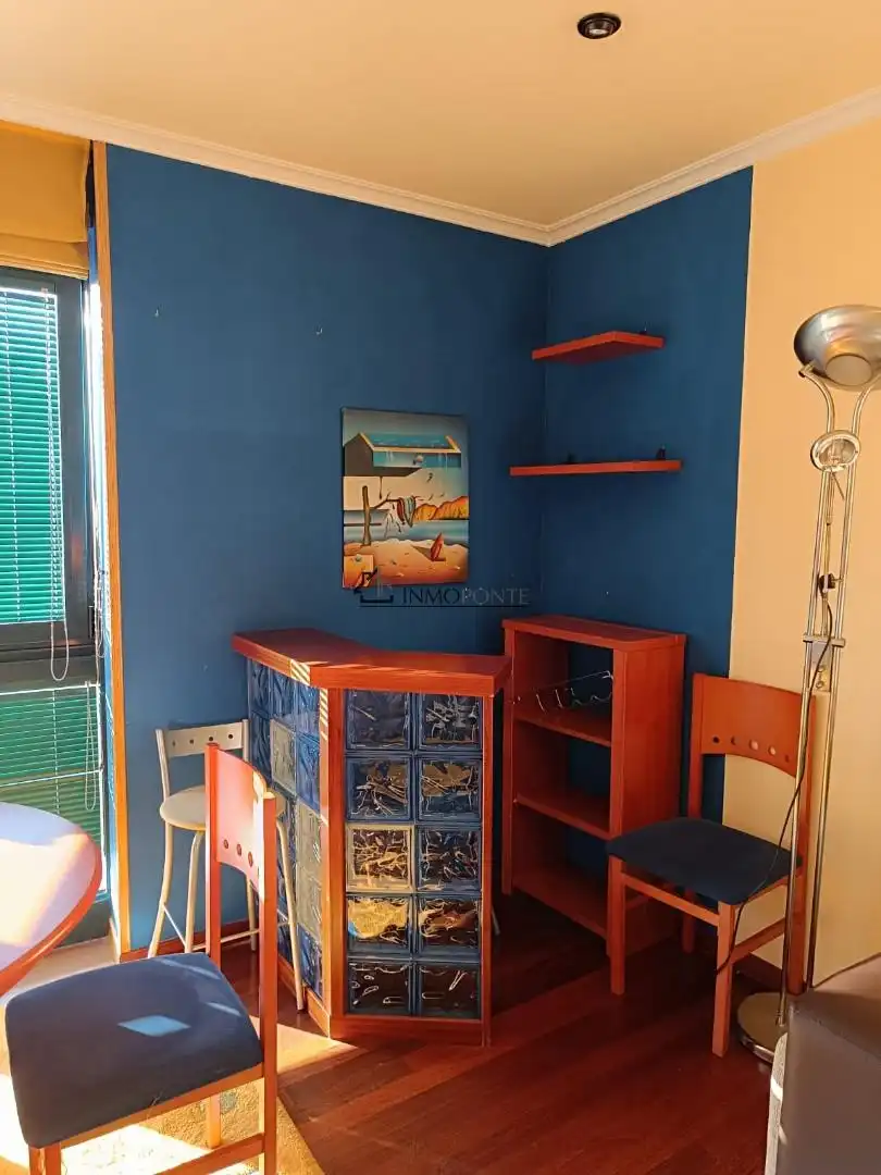 Bedroom of Flat for rent in Zona de Plaza de Barcelos