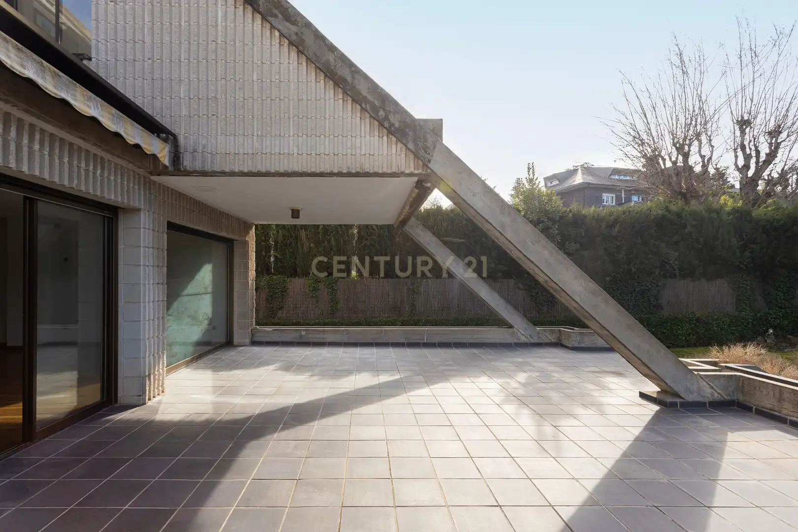 Casa o chalet de alquiler en Carrer d'Àngel Guimerà, Sant Cugat del Vallès, Bar, -1, L'Eixample