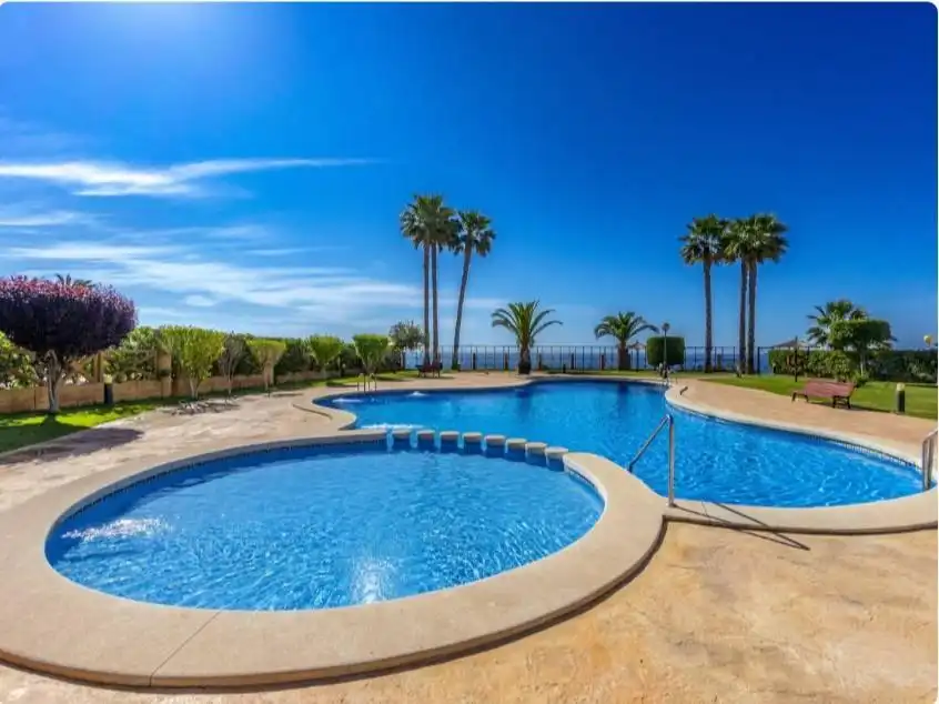 Apartament amb piscina en venda a C. del Mar, 2, 03189 Orihuela, Alicante 2