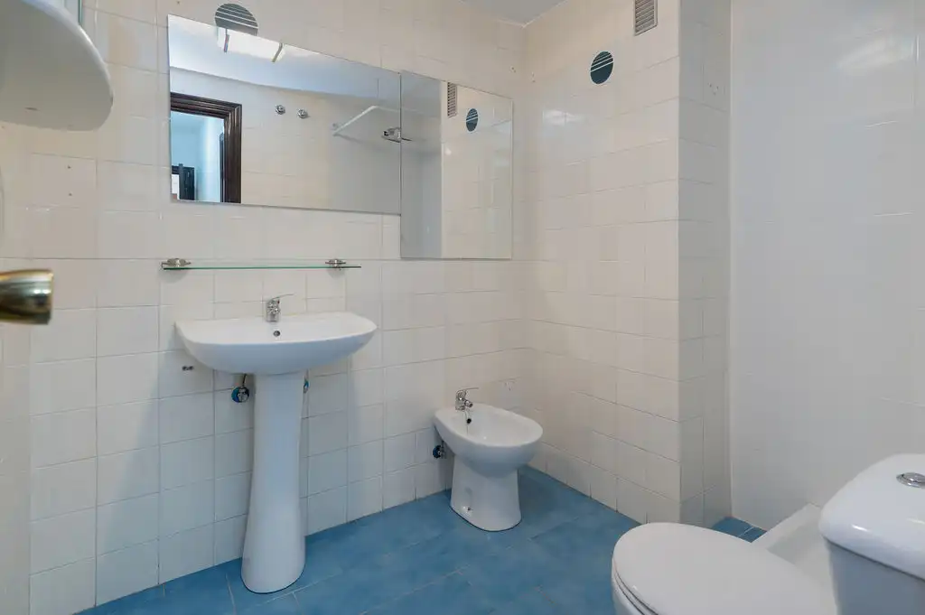 Badezimmer von Wohnung zum Verkauf in Torremolinos mit Schwimmbad