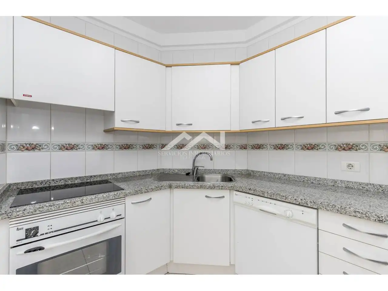 Kitchen of Flat for sale in Güímar  with Storage room and Balcony