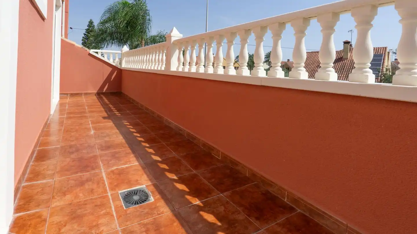 Terrassa de Casa o xalet en venda en Elche / Elx amb Aire condicionat, Jardí privat i Terrassa