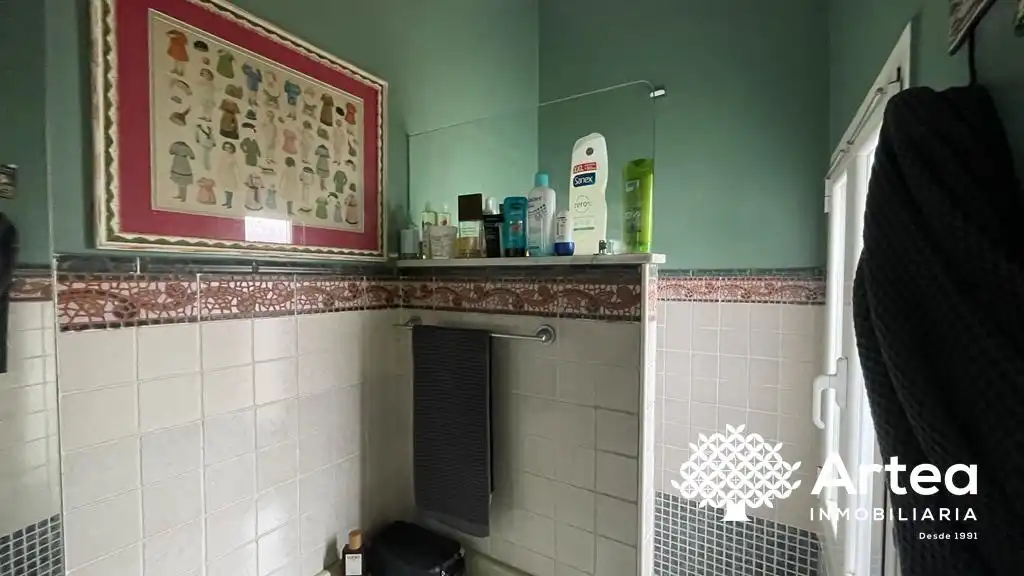 Baño de Piso de alquiler en Bilbao  con Calefacción, Horno y Lavadora