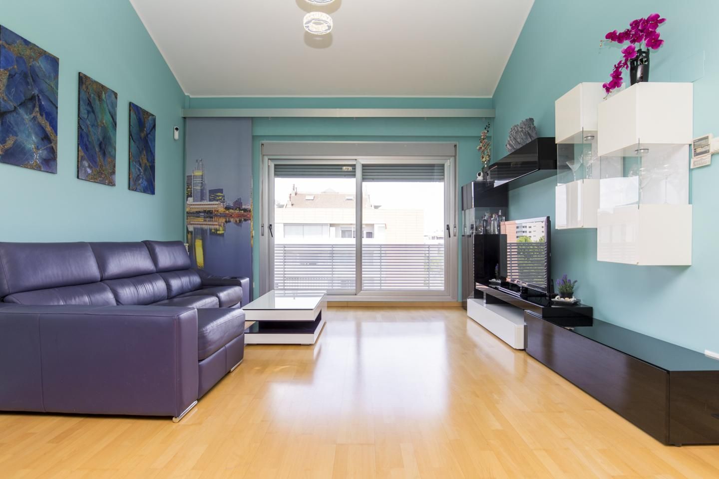 Living room of Duplex for sale in  Zaragoza Capital  with Air Conditioner, Heating and Terrace