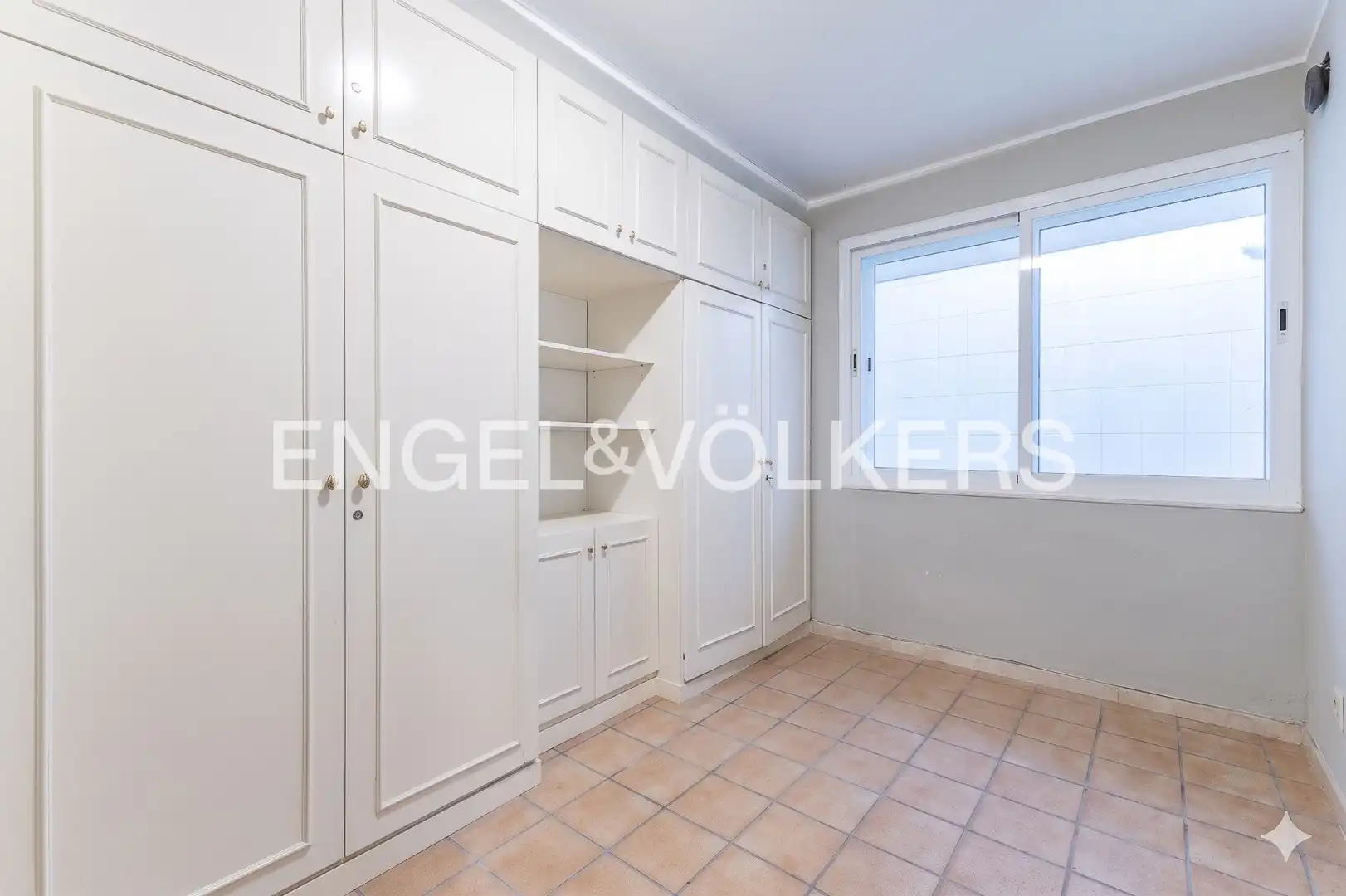 Casa o xalet de lloguer en Esplugues de Llobregat amb Aire condicionat, Calefacció i Jardí privat