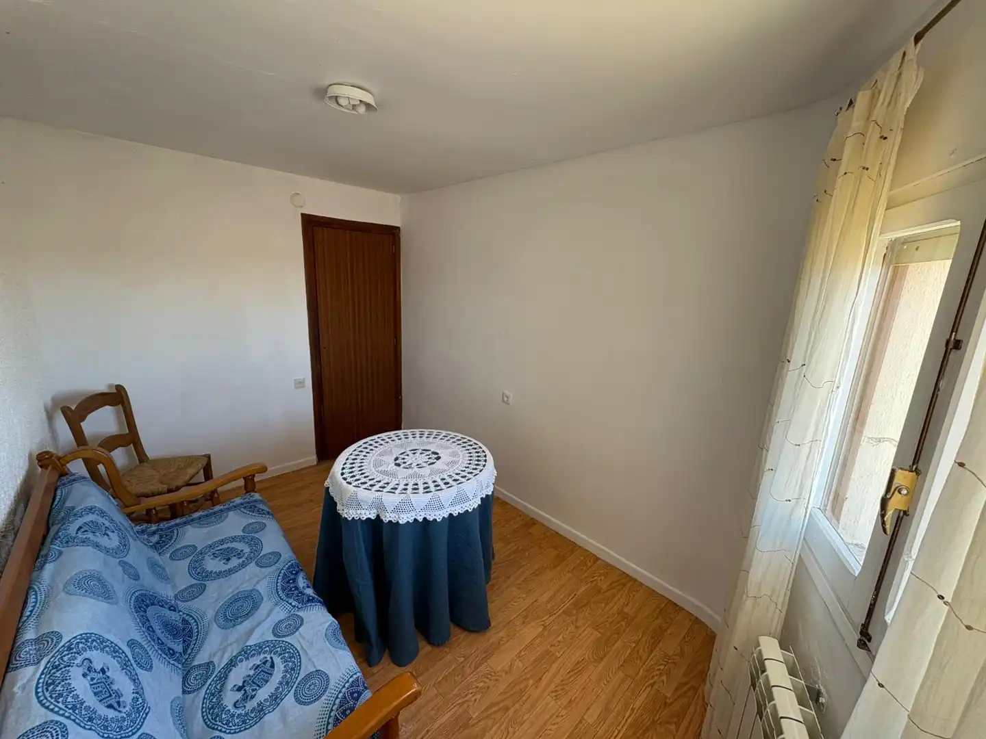 Habitación de Finca rústica en venta en San Esteban de Gormaz con Calefacción, Trastero y Amueblado