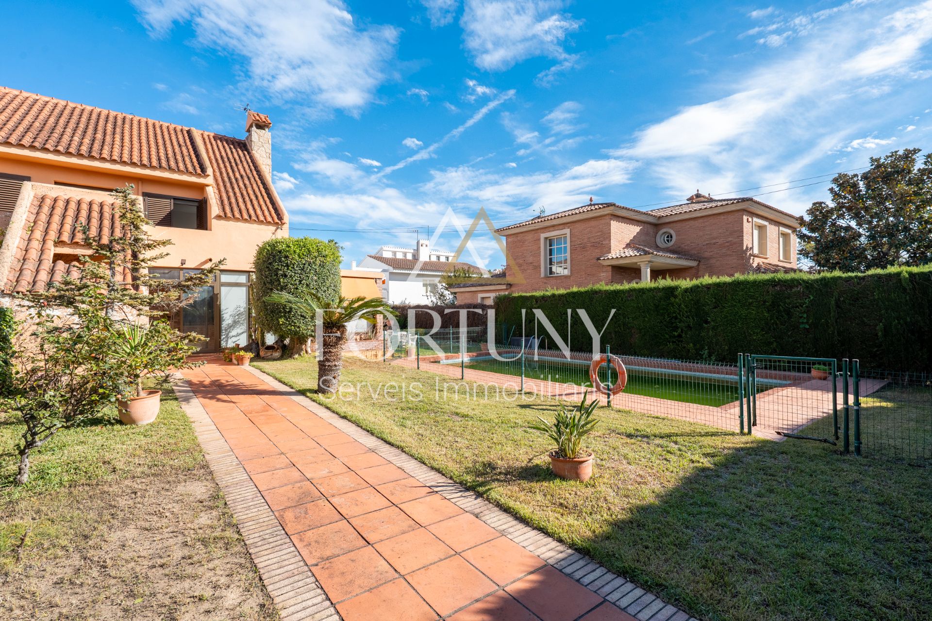Jardí de Casa o xalet en venda en Cambrils amb Aire condicionat, Calefacció i Jardí privat