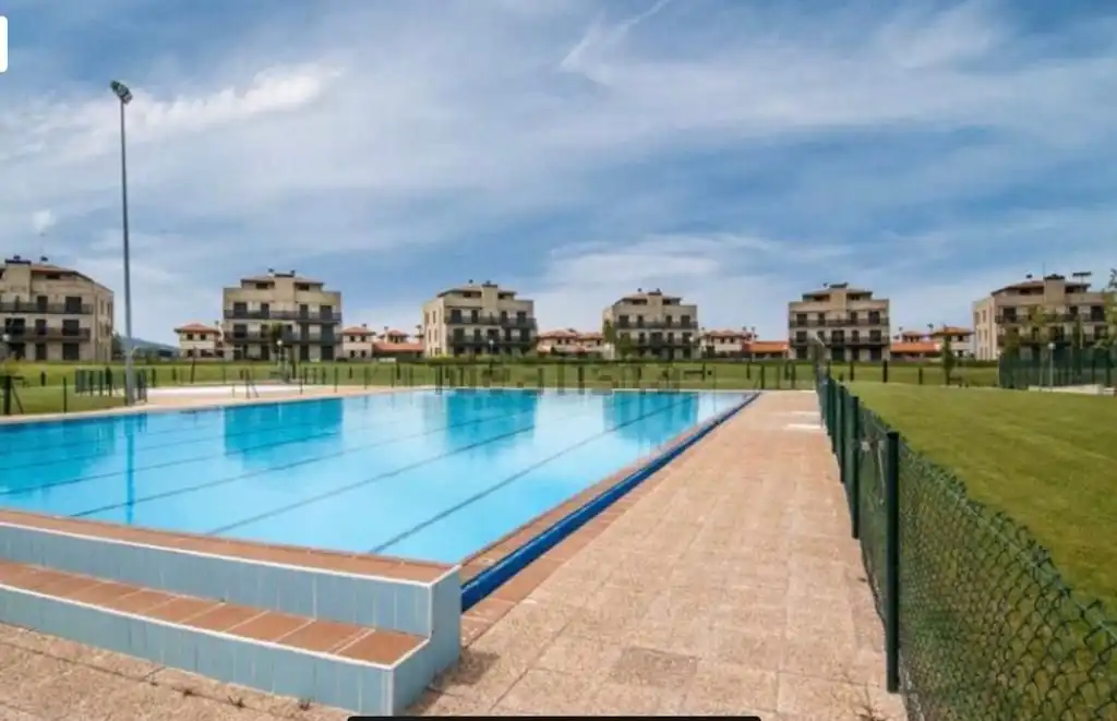 Swimming pool of Flat for sale in Manzanares de Rioja, La Rioja