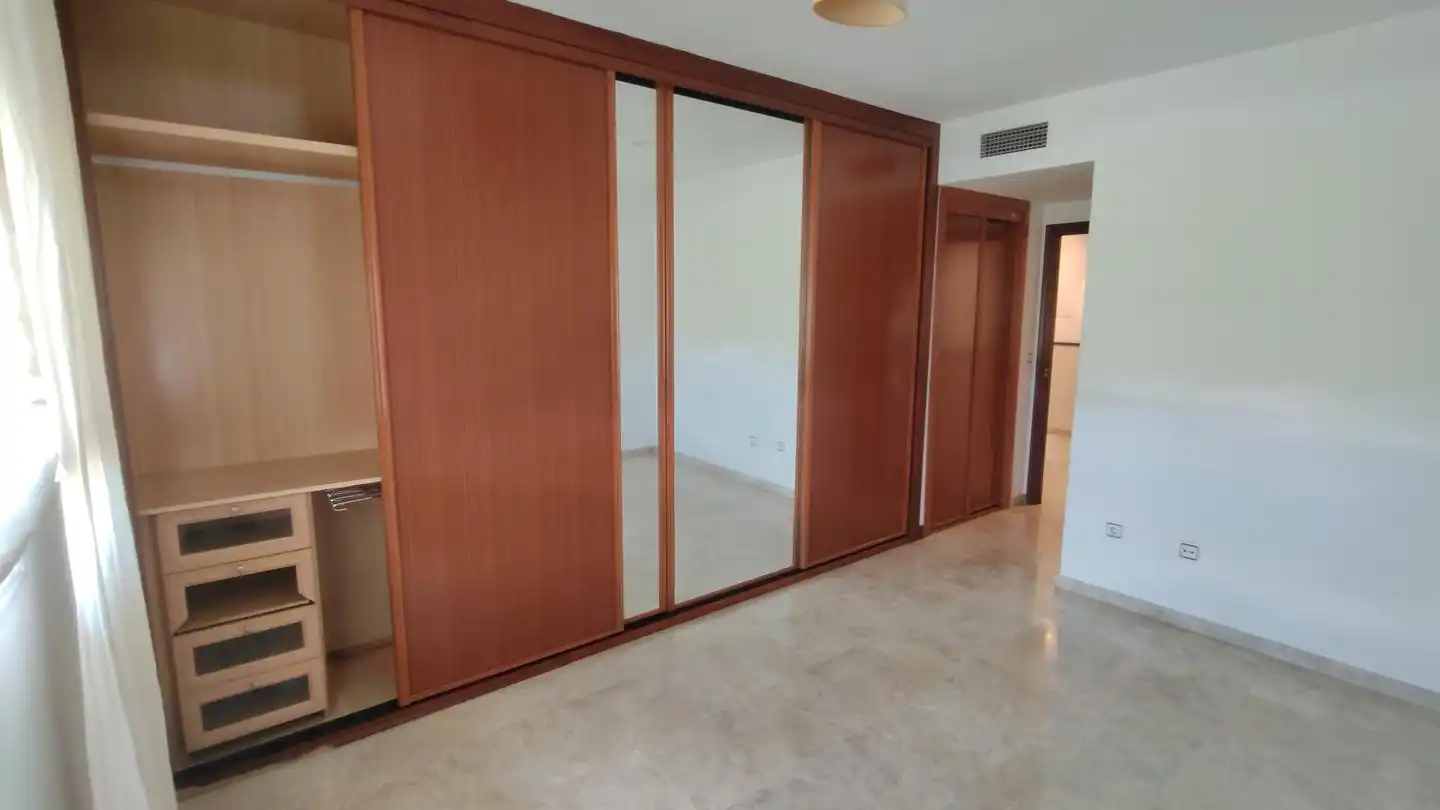 Habitación de Dúplex en venta en Córdoba con Aire acondicionado, Terraza y Trastero