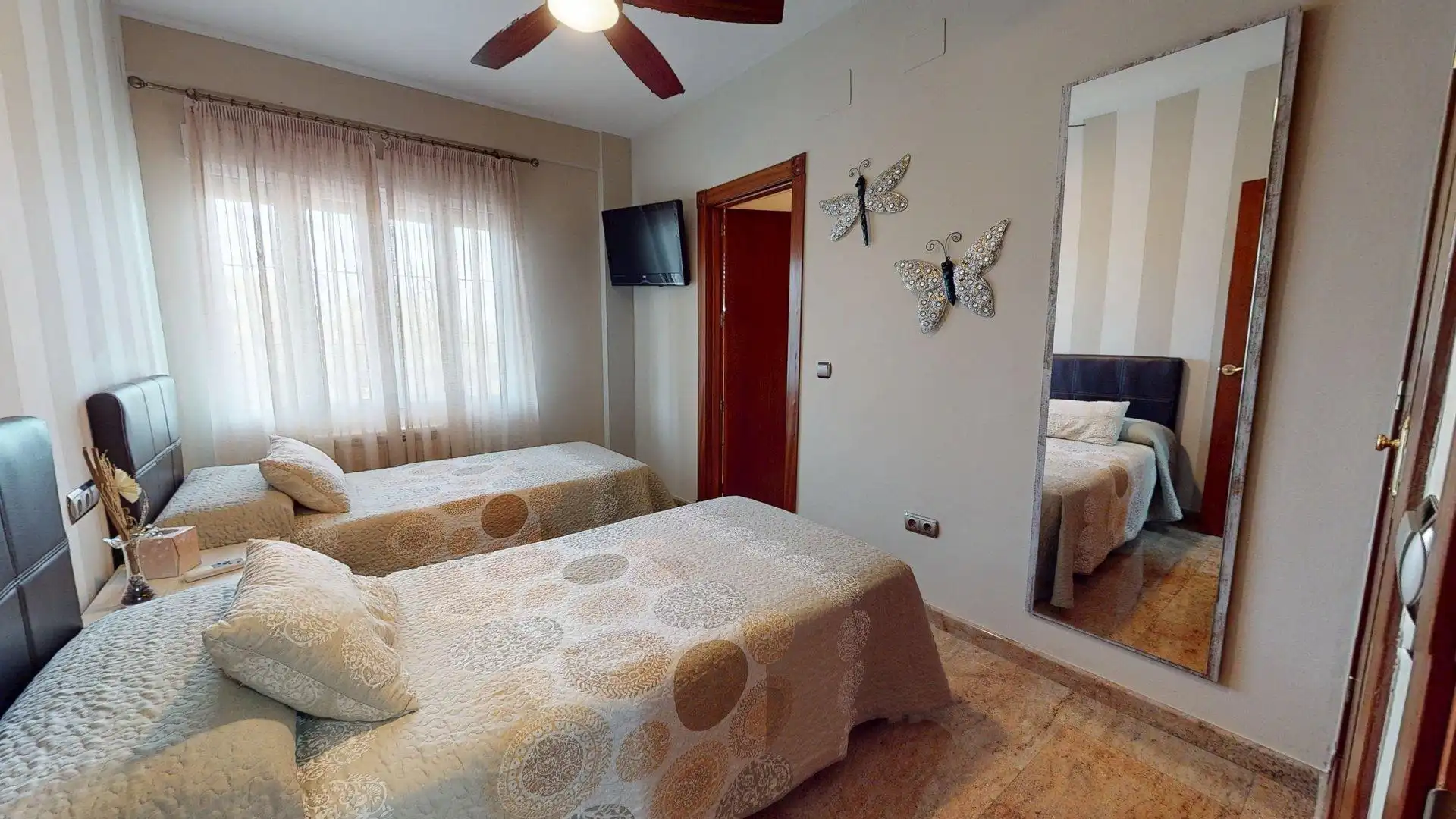 Bedroom of Houses for sale in Córdoba  with Air Conditioner, Heating and Private garden