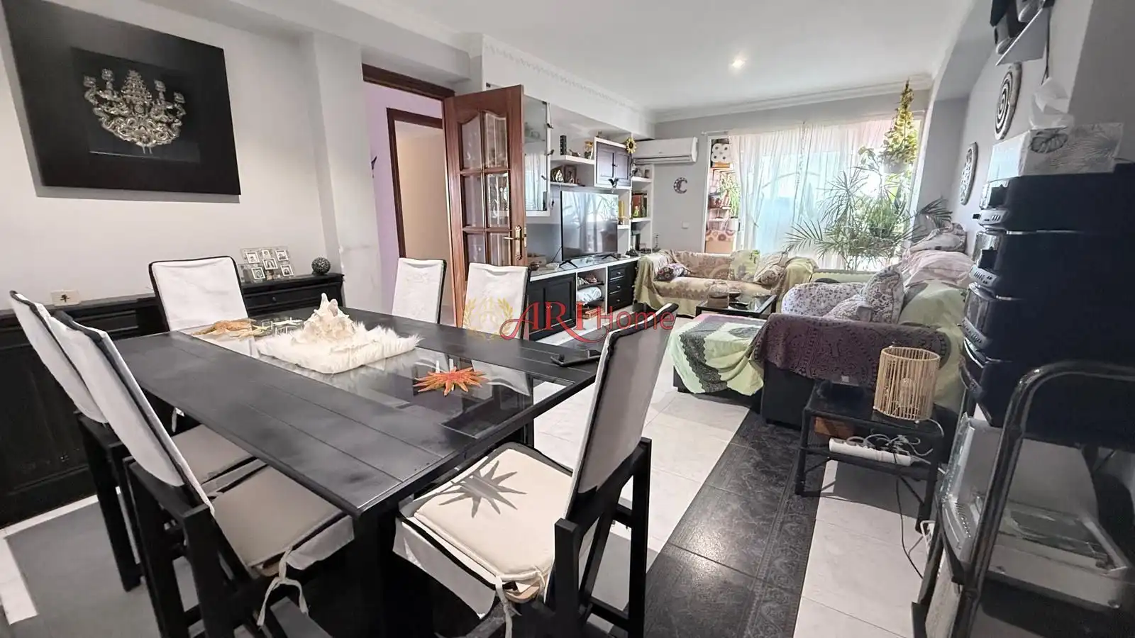 Living room of Flat for sale in Madrid  with Air Conditioner and Heating