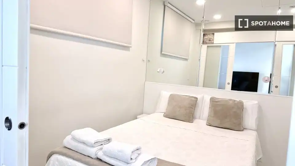 Flat for rent in Castellana