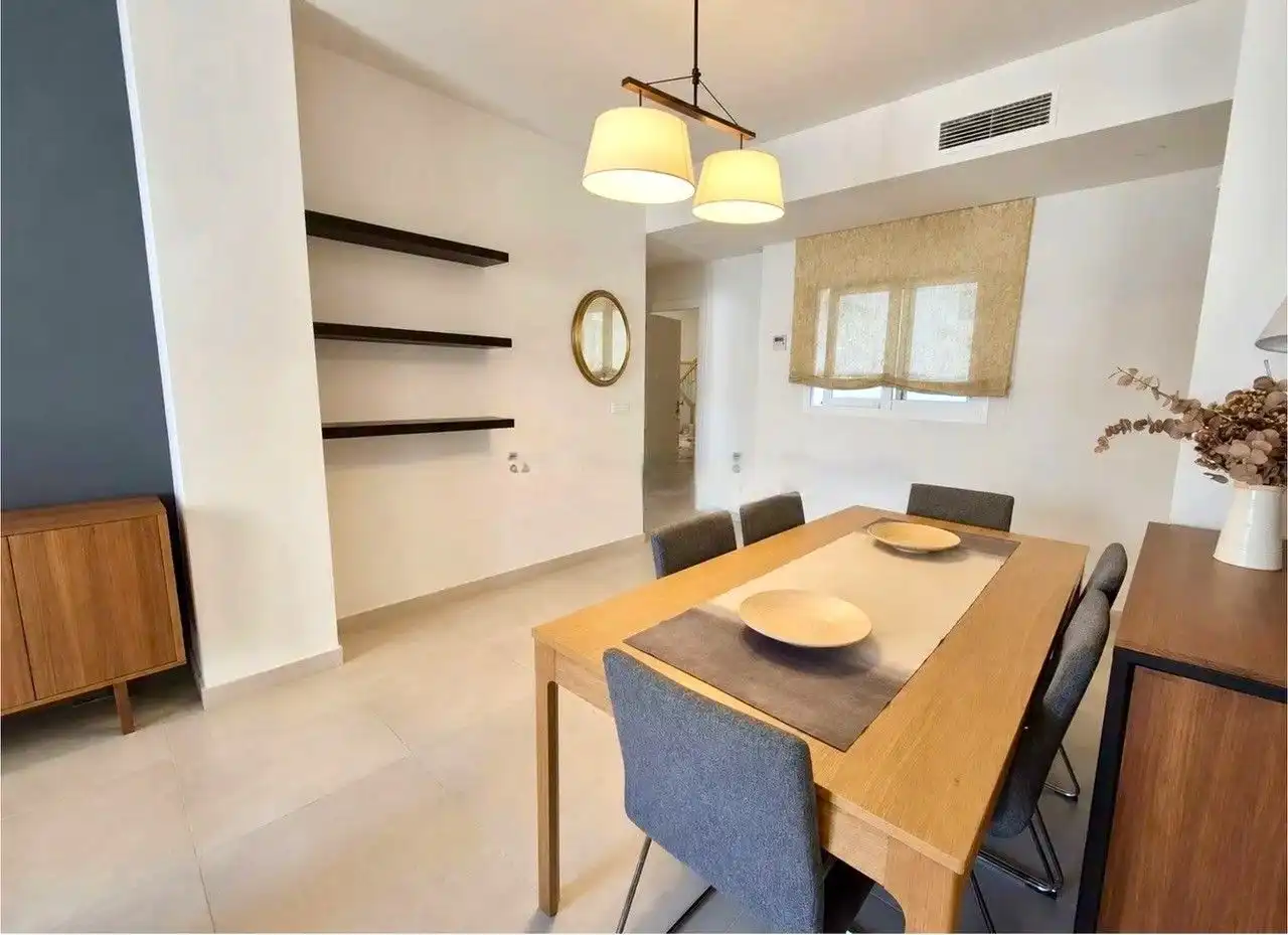 Apartamento con ascensor en venta en Colon, imagen 3